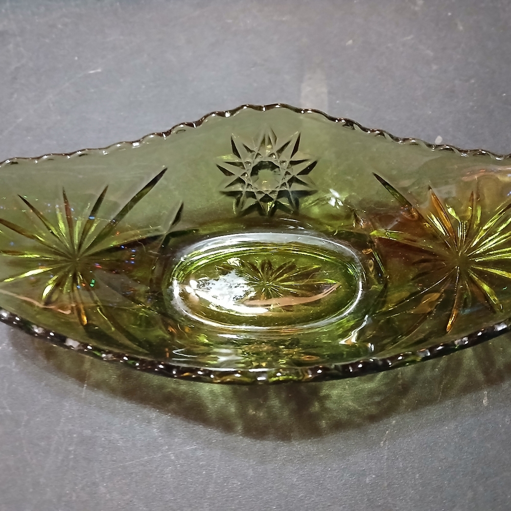 Olive Green Decorative Glass Art Bowl with Scalloped Edges and Sunburst Pattern